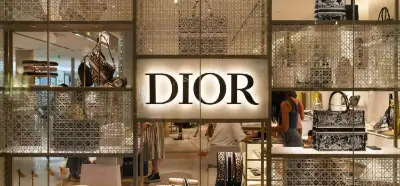 2 bin 780 dolarlık Dior çantanın toplam maliyetinin 57 dolar olduğu iddiası