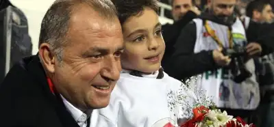 Fatih Terim'e "Beş atarız" diyen çocuk Beşiktaşlı futbolcu Mustafa Hekimoğlu mu?