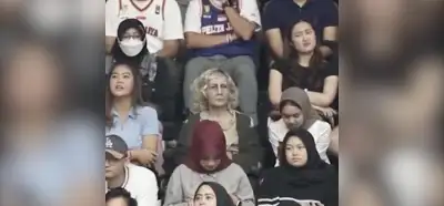 Görüntüler basketbol maçındaki “dünya dışı” varlığı mı gösteriyor?