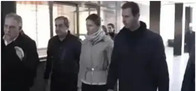 Fotoda Bəşər Əsəd və ailəsinin Moskvada olduğu görünür?