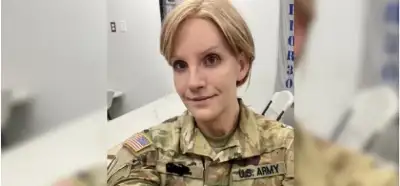 Ofisda qattiq jinsiy aloqa