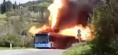Videoda yanan otobüsün elektrikli otobüs olduğu iddiası