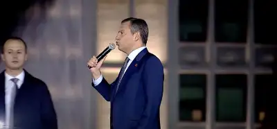Görüntüler Özel'in "polisle çatışalım" çağrısında bulunduğunu mu gösteriyor?