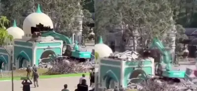 Video Çin hükümetinin yıktığı camiyi mi gösteriyor?