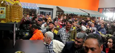 Alışveriş yapanların görüntüsü 2 Nisan boykotlarından mı?