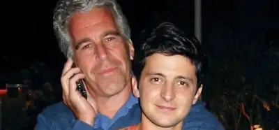 Zelenski ve Epstein'i birlikte gösteren görsel gerçek mi?