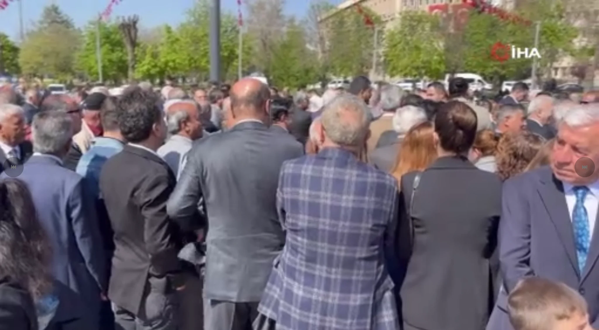 gaziantep teki 23 nisan gosterisinde chp i l yonet 2 ed541344