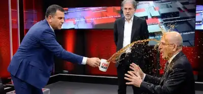Fatih Portakal ve Mehmet Şimşek'in tartışmasını gösteren görsel gerçek mi?