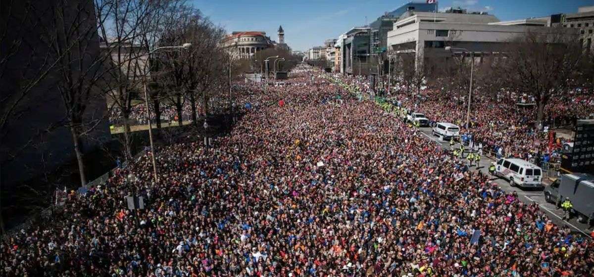 Fotoğrafın 6 Ocak 2021 Washington DC protestolarından olduğu iddiası