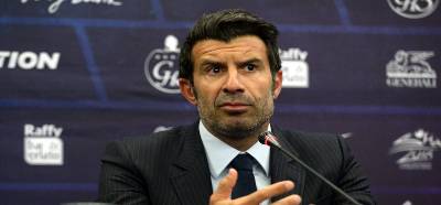 Figo’nun Ronaldo’yu yedek bırakan teknik direktöre şarlatan dediği iddiası