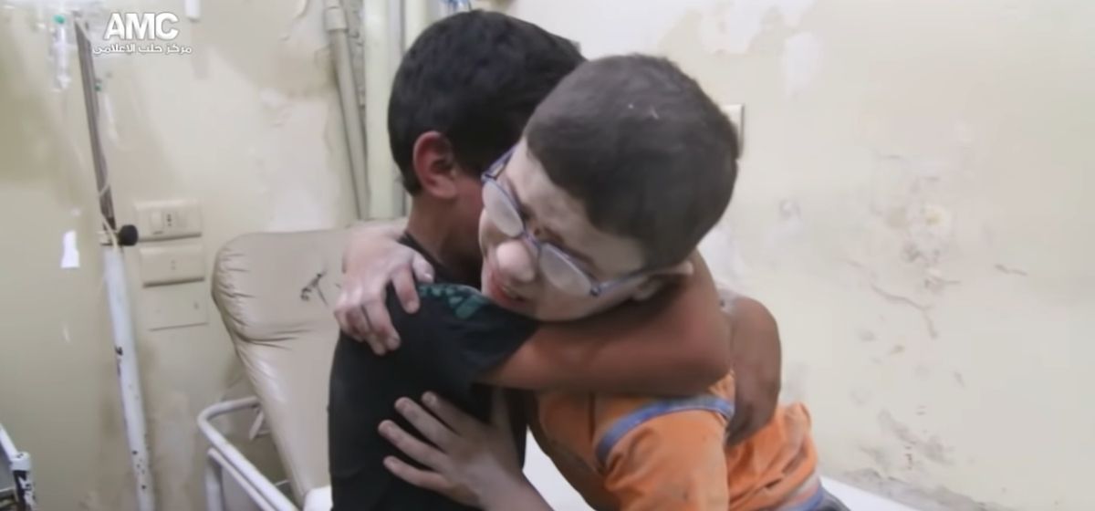 Sarılan iki kardeşin görüntüsünün Mescid-i Aksa’dan olduğu iddiası