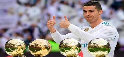 Ronaldonun 2013-cü ildə qazandığı "Qızıl top"u yeni satışa çıxardığı iddiası