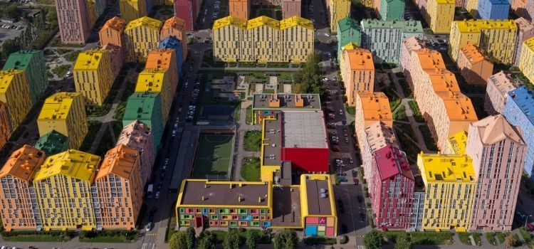 Ukrayna'daki Comfort Town’un Lego oyuncaklarından ilhamla tasarlandığı iddiası