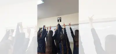 Fotoğrafın Türkiye'de bir okulda çekildiği iddiası