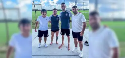 Fotoğrafın futbolcu Sergio Busquets’in ayaklarını gösterdiği iddiası