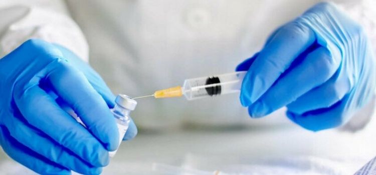 İsrail’de bir kişinin Covid-19 aşısı nedeniyle hayatını kaybettiği iddiası
