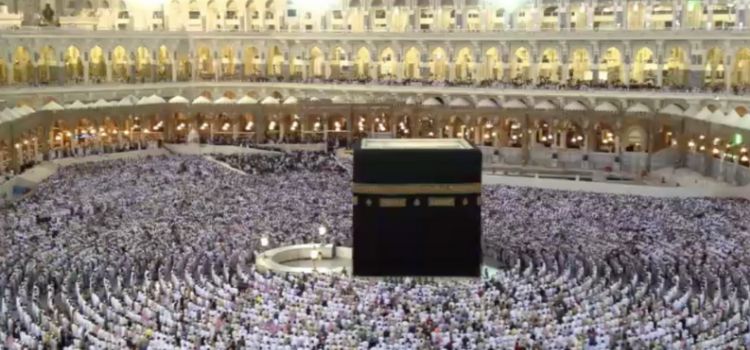 Videonun Türkiye’deki depremin ardından Kabe’de okunan duayı gösterdiği iddiası
