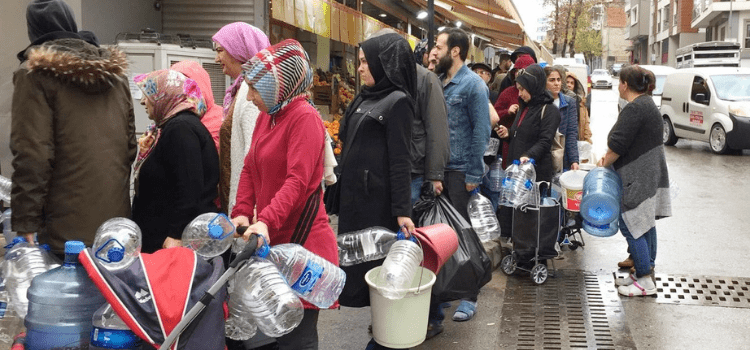 Fotoğrafın İstanbul'da yaşanan su kesintisi esnasında kaydedildiği iddiası