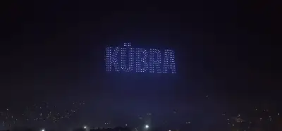 Kübra isimli biri için drone gösterisi mi yapıldı?