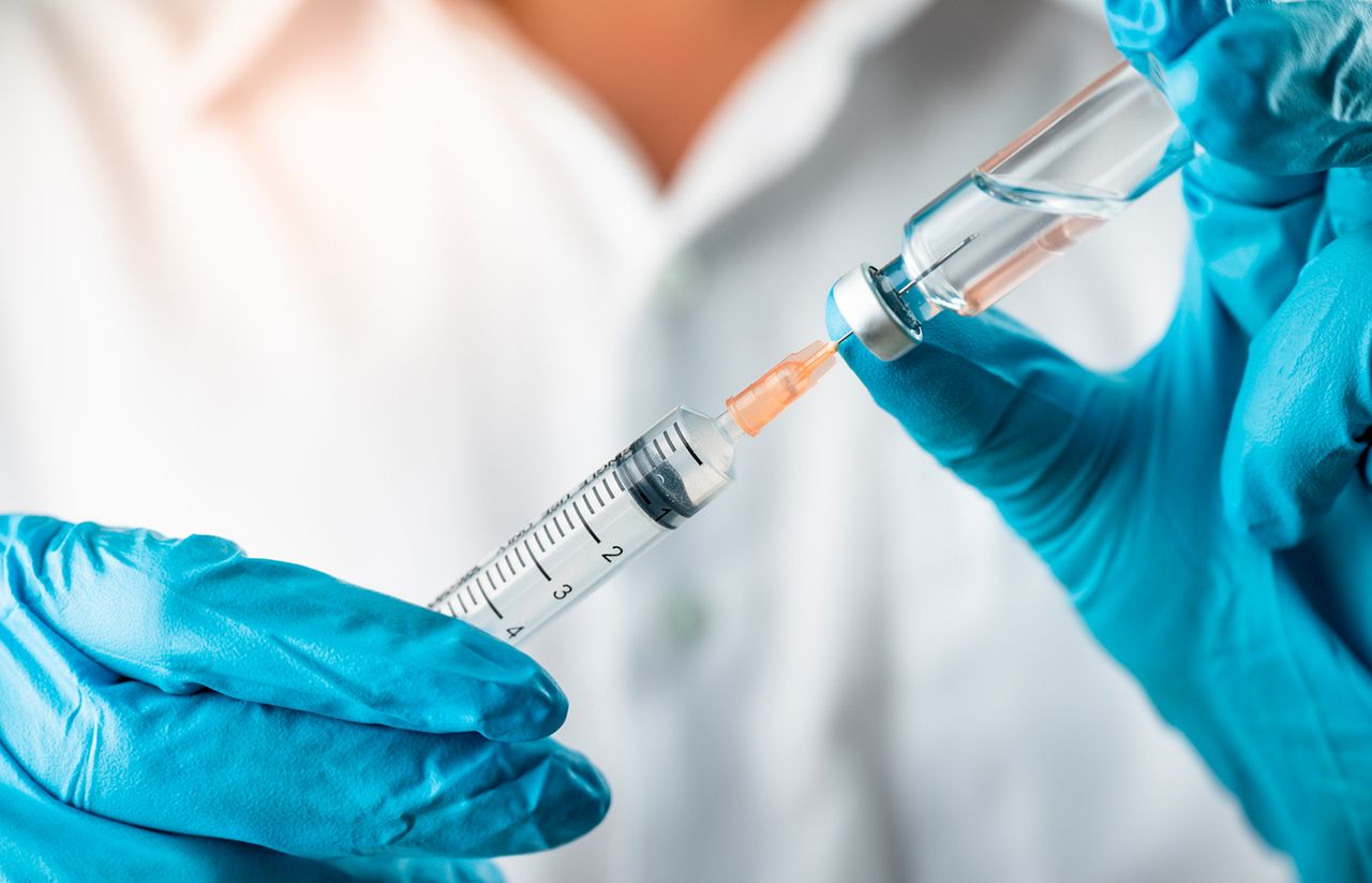 Aşının içindeki luciferase enziminin genlerimizi değiştireceği iddiası