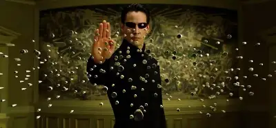 Matrix'teki Neo karakterinin pasaport süresi 11 Eylül 2001’de mi sona eriyor?