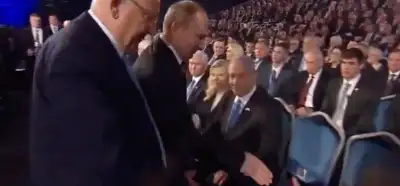 Video Putin’in Netanyahu'yu görmezden geldiğini mi gösteriyor?