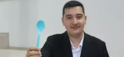 Medya sağ olsun: Ispanaktan kaşık ürettiğini iddia eden Emirhan Belli kim?