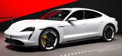 Porsche Taycan'ın isminin Türkçe “tay” ve “can” kelimelerinden geldiği iddiası