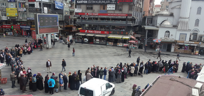 Şirinevler'deki tanzim satış kuyruğunu gösteren fotoğrafın Kasım 2021 tarihli olduğu iddiası