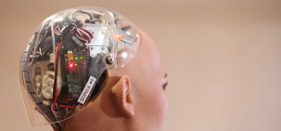 Robot Sophia bizi yapay zekâ hakkında yanıltıyor olabilir mi?