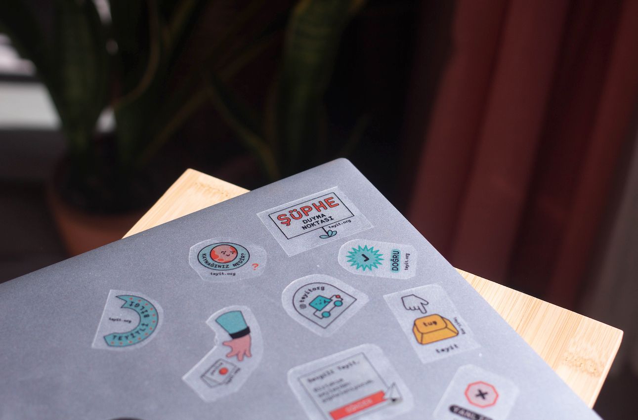 teyit sticker