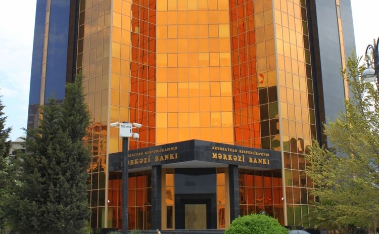 Mərkəzi Bankın 500 manatlıq pul nişanı tədavüla buraxdığı iddiası