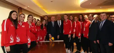 Kadın Milli Voleybol Takımı'nın Cumhurbaşkanı Erdoğan'la fotoğrafının güncel olduğu iddiası