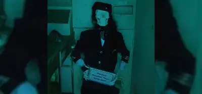 Video uçak enkazında bulunan gerçek bir cesedi mi gösteriyor?