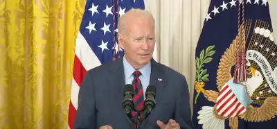 Videonun Biden’ın basın açıklaması sırasında gaz çıkardığını gösterdiği iddiası